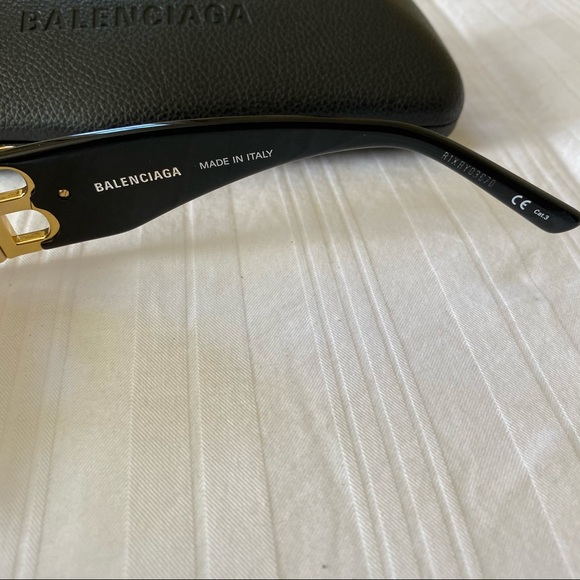 AUTHENTIC Balenciaga logo plaque sunglasses - Picture 7 of 9
